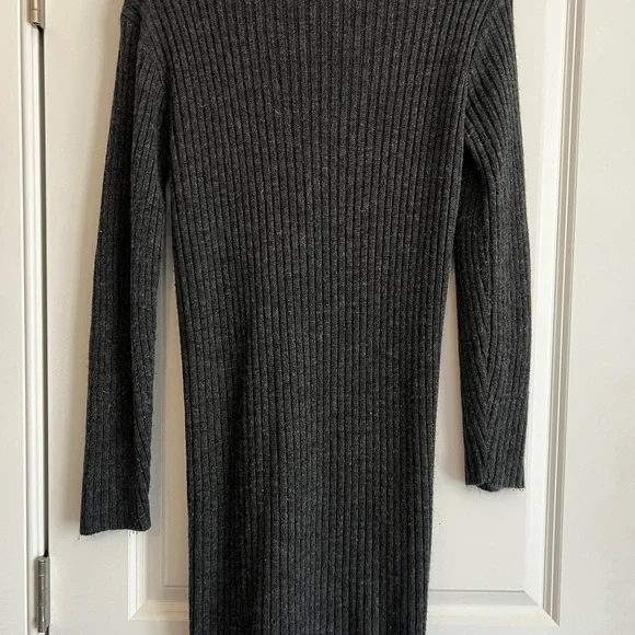 Long Ribbed Tie-Front Sweater - Charcoal Gray - Picture 2 of 3